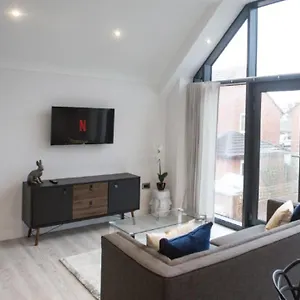 Apartment Angels Luxury, Chester